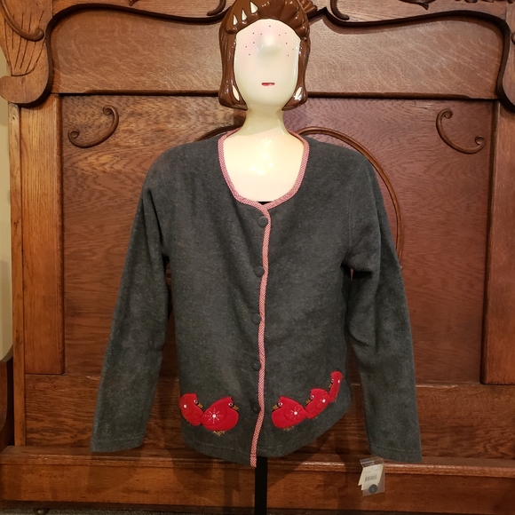 Baxter & Wells Sweaters - Baxter & Wells Lovely Women's Button up Sweater (EUC)